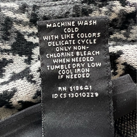 Lane Bryant Skirt Women's Gray Plaid Above Knee Zipper Straight & Pencil 14 - Picture 5 of 10